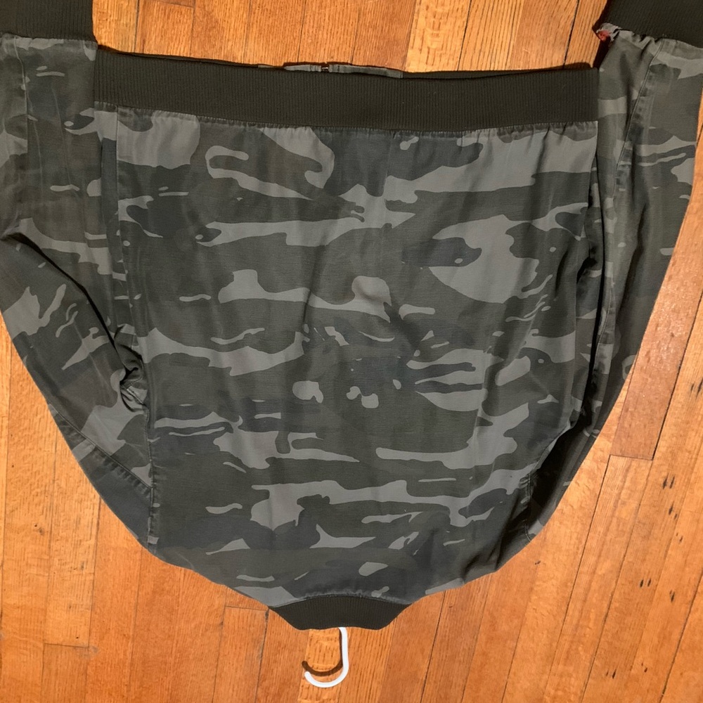 Members Only Camo - image 5